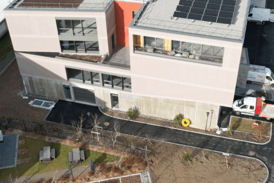 Atelier du Cairn Annecy le vieux extérieur vue drone