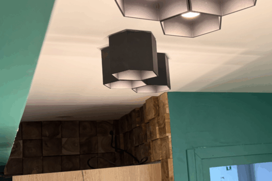 luminaire plafond noir par 3, duret electricite