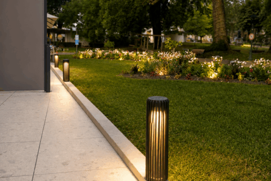 extérieur luminaires du restaurant la rotonde à aix les bains